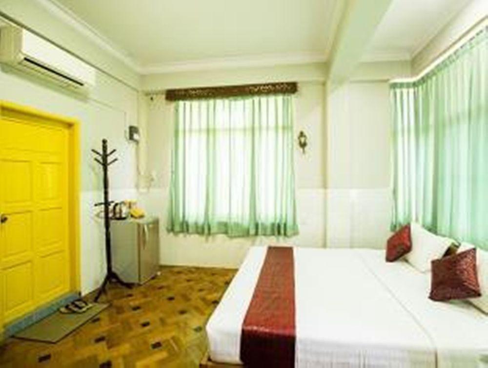 Myit Sone Hotel Mandalay Exterior photo